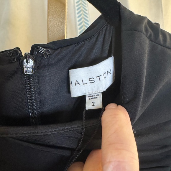 Halston Gwen Black Ruched Stretch Jersey Bodycon Long Sleeve Dress SZ 4 NWT - Picture 5 of 10